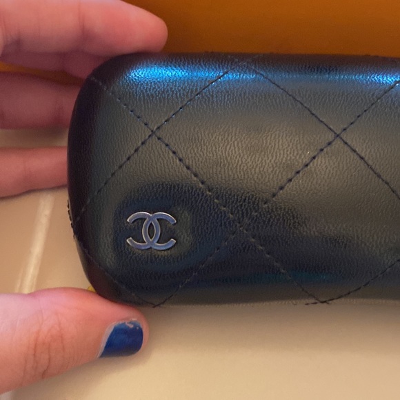 CHANEL Eyeglasses with case & cloth - Picture 13 of 16